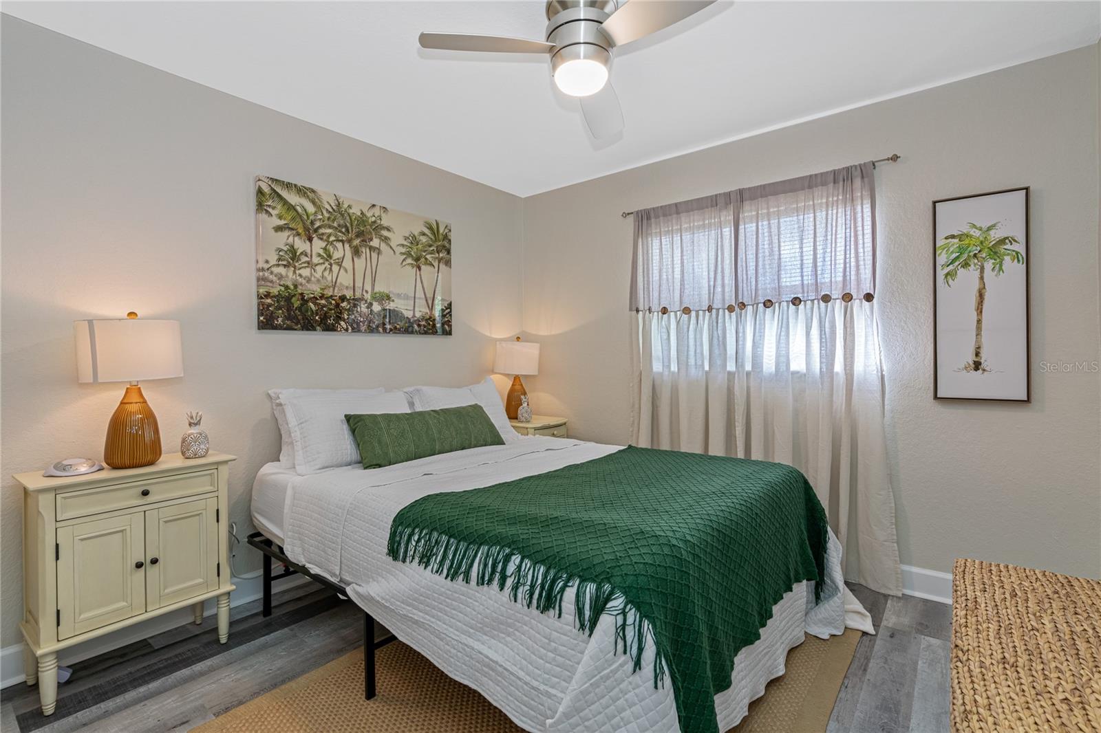 Image 10 of 86 For 12271 137th Street N