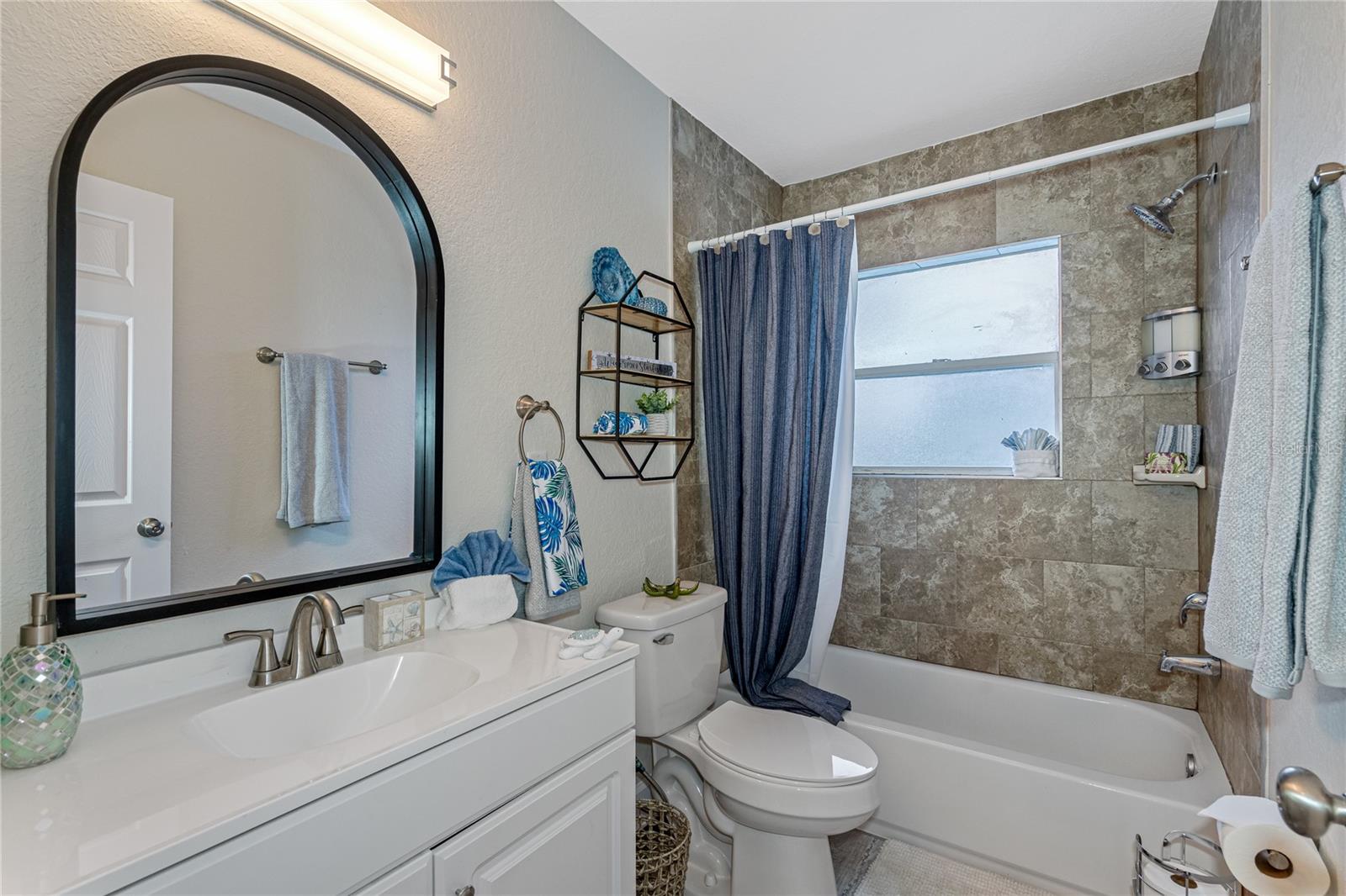 Image 13 of 86 For 12271 137th Street N