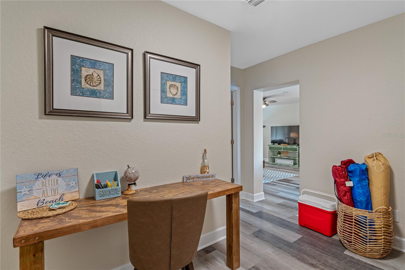 Image 15 of 86 For 12271 137th Street N