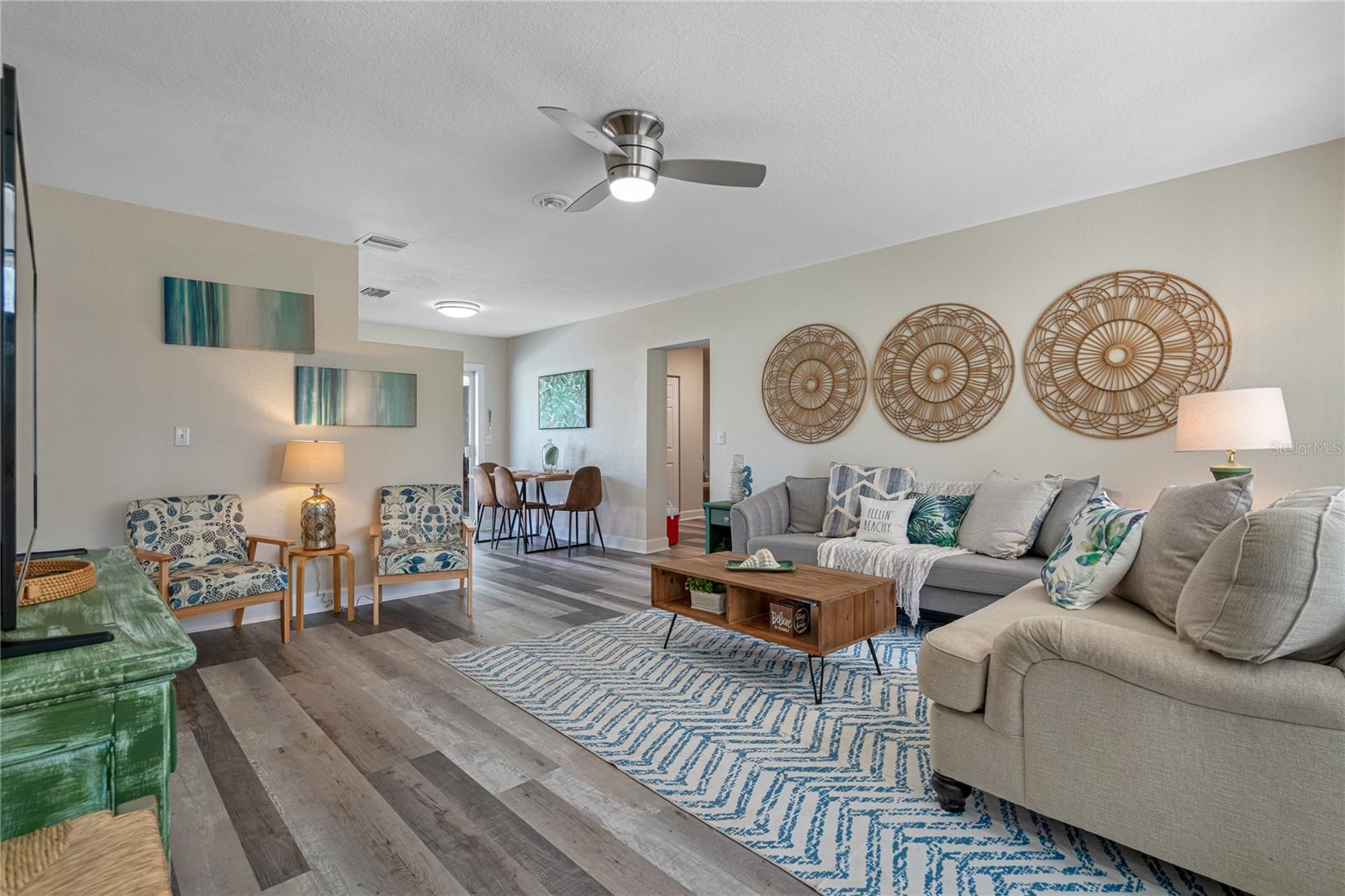 Image 17 of 86 For 12271 137th Street N