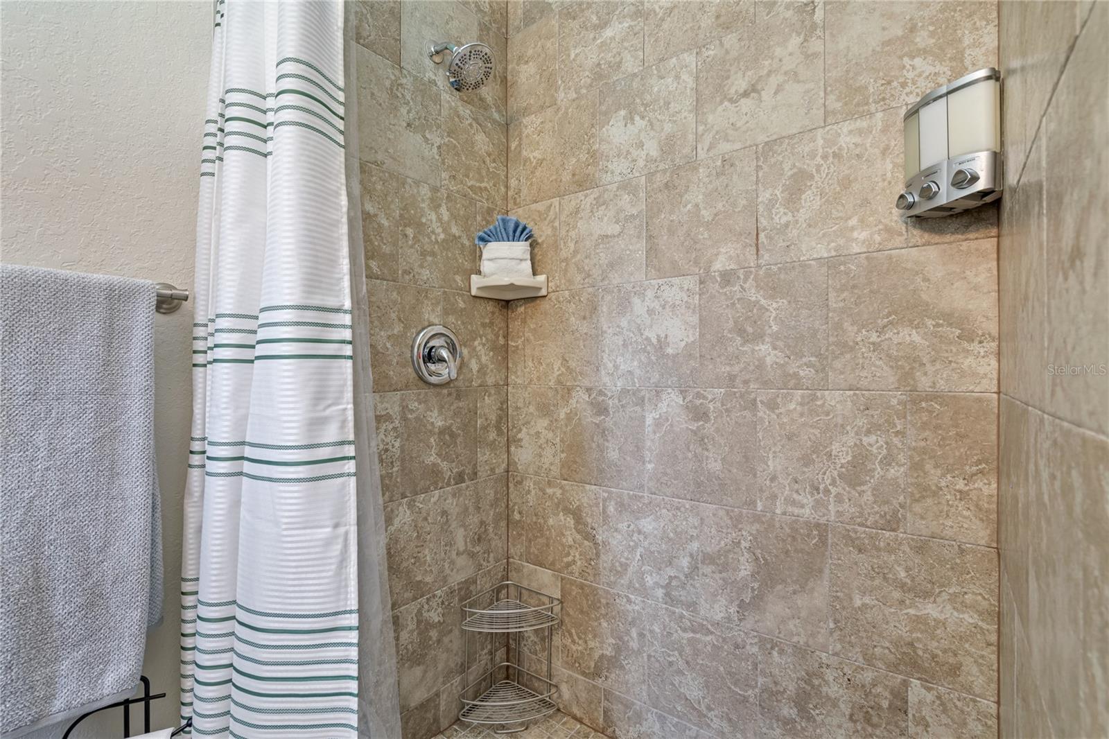 Image 37 of 86 For 12271 137th Street N