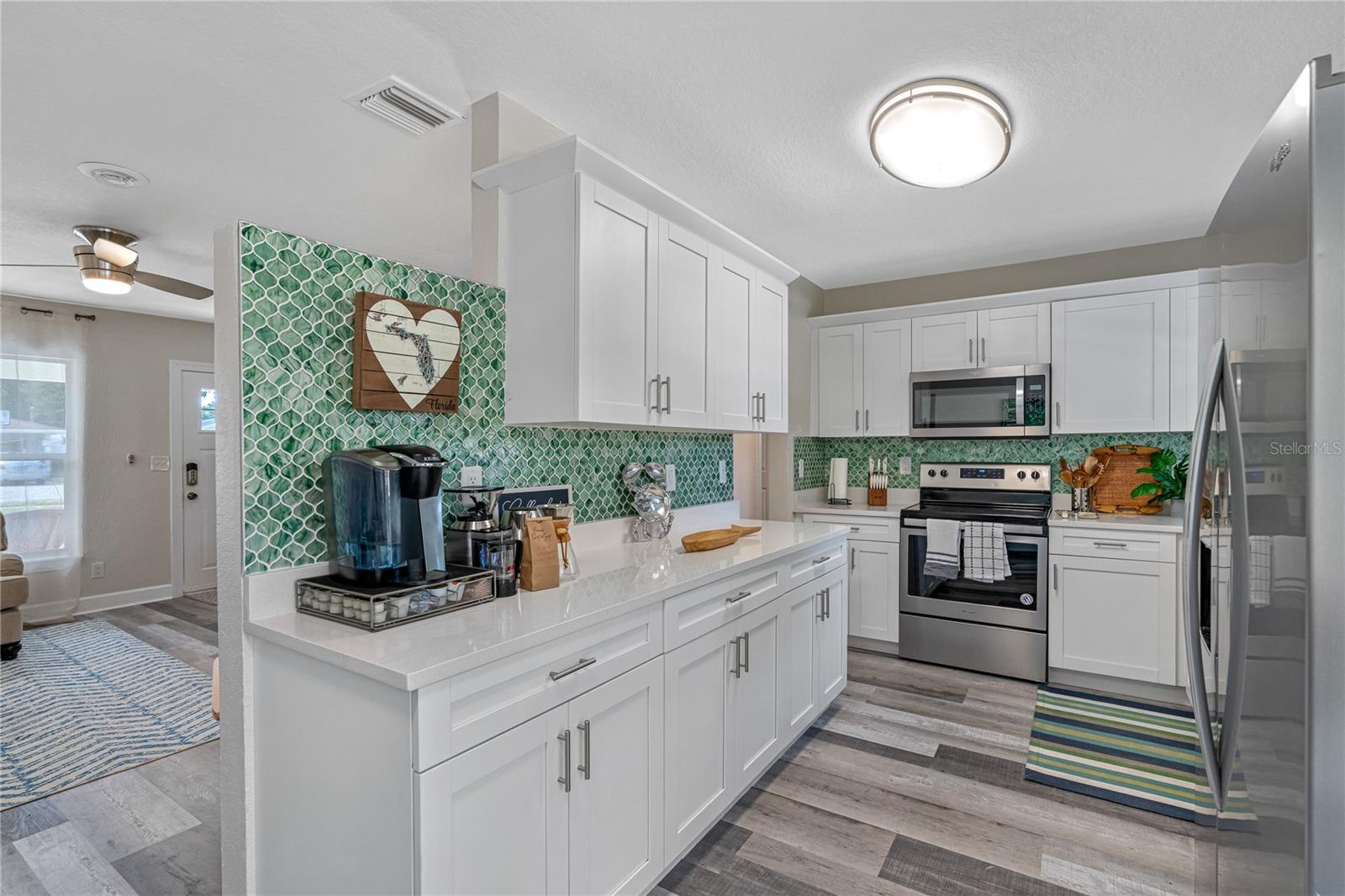 Image 5 of 86 For 12271 137th Street N