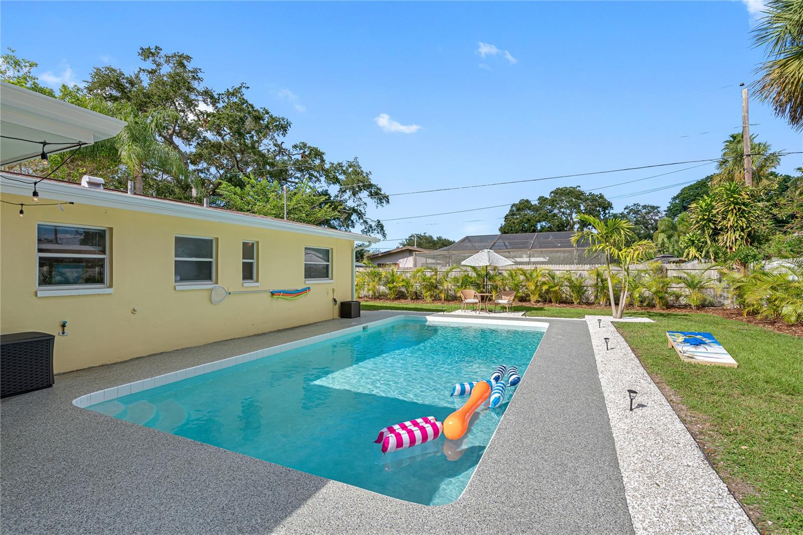 Image 62 of 86 For 12271 137th Street N