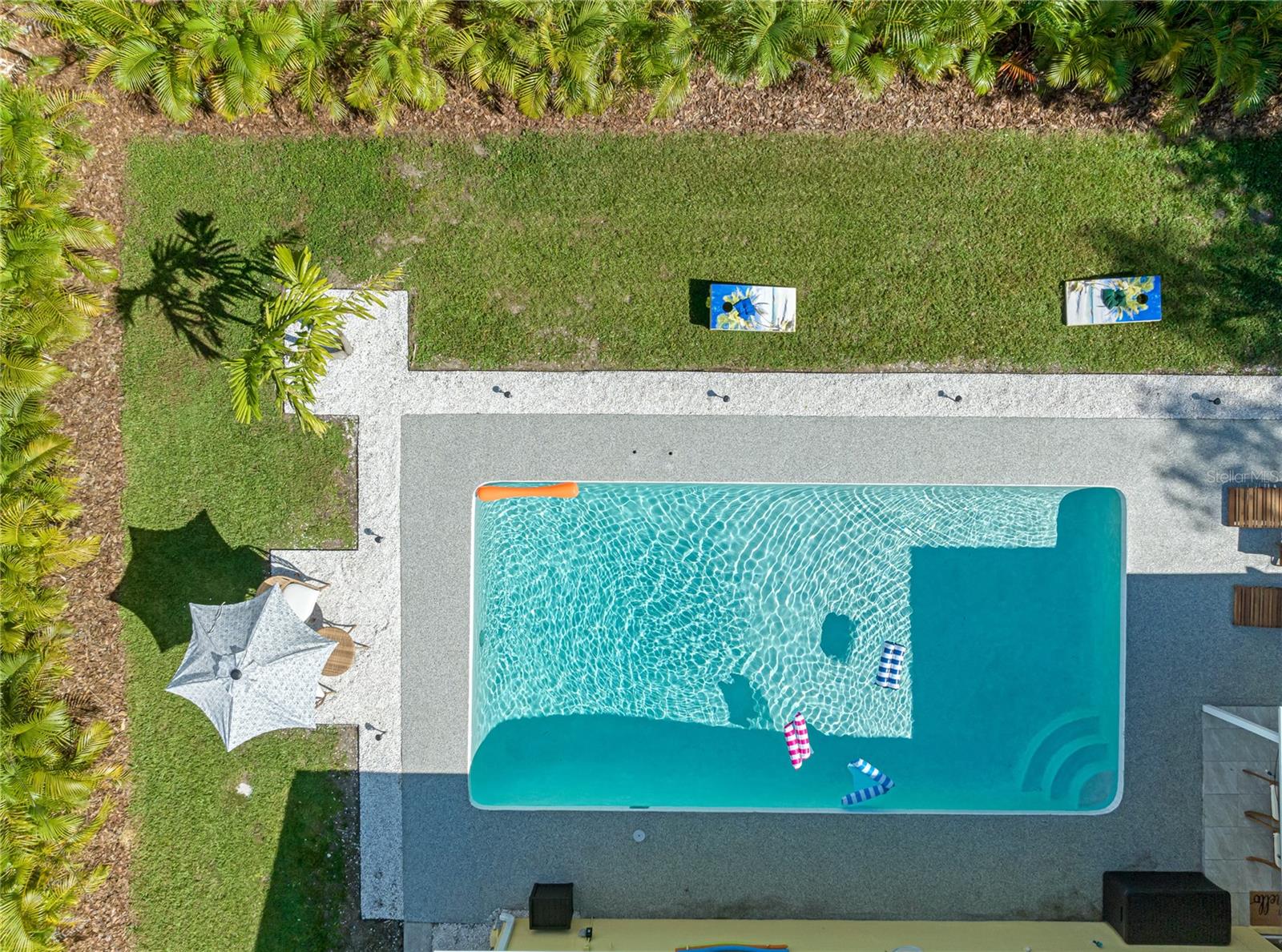 Image 73 of 86 For 12271 137th Street N