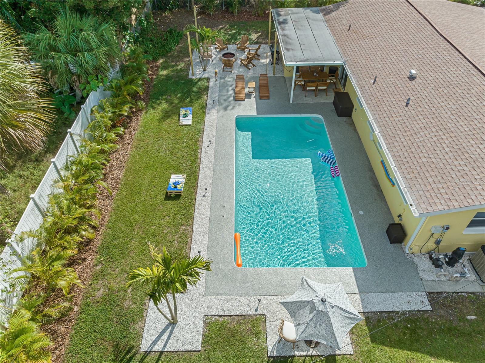 Image 74 of 86 For 12271 137th Street N