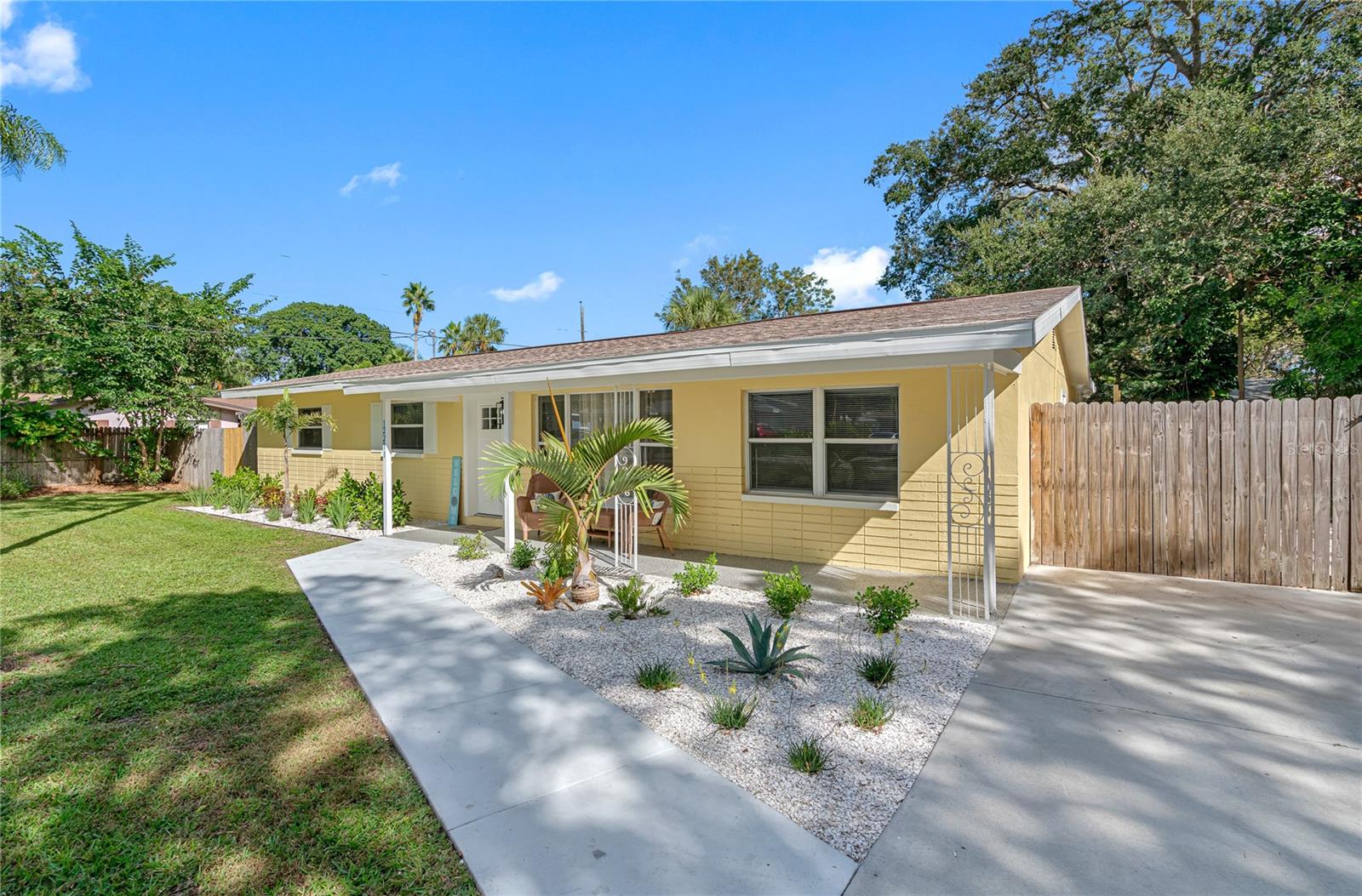 Image 77 of 86 For 12271 137th Street N