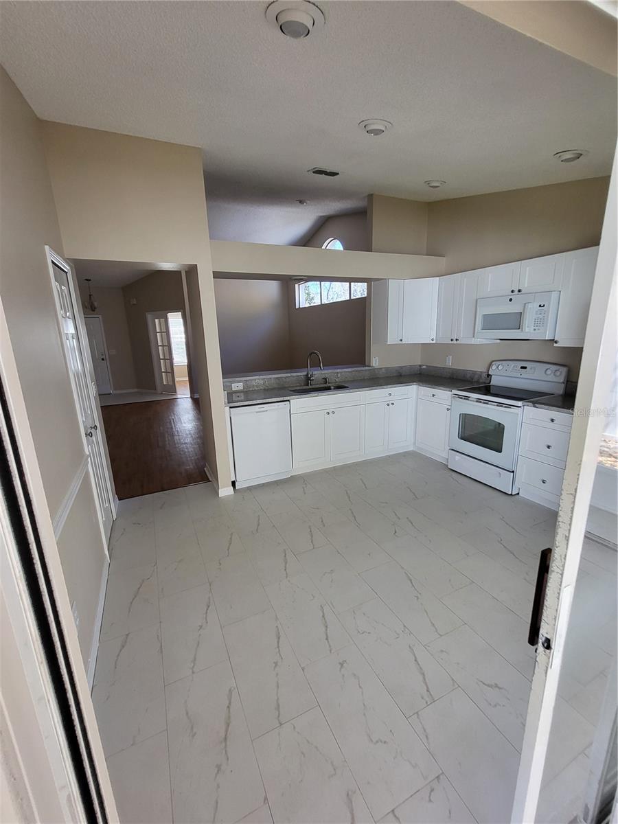 Image 6 of 13 For 2508 Gotham Way