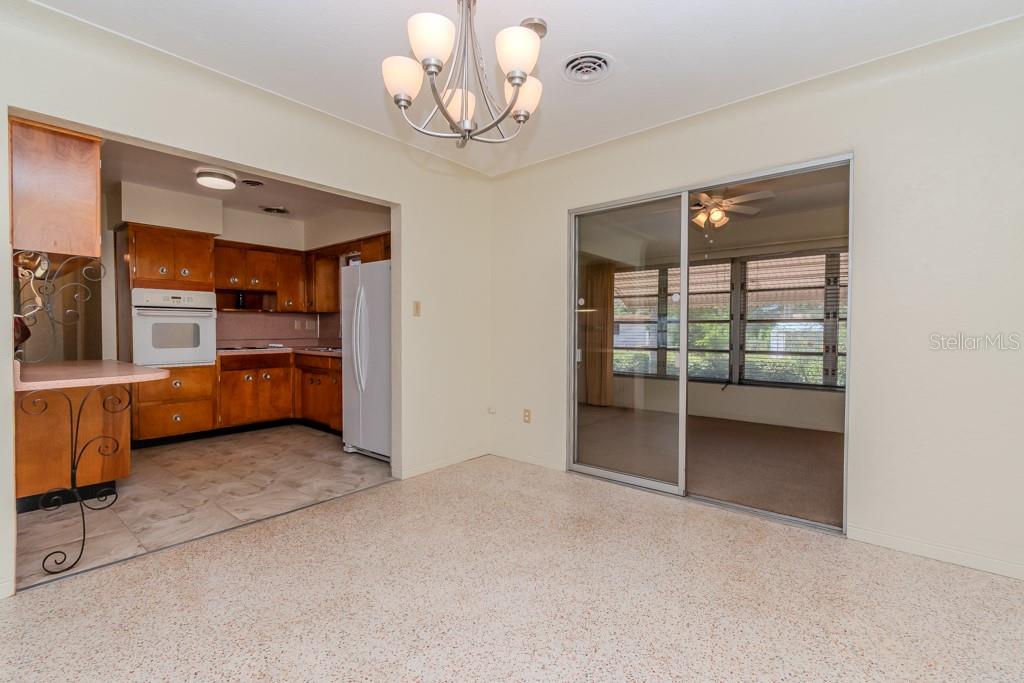 Image 13 of 35 For 5800 21st Avenue S