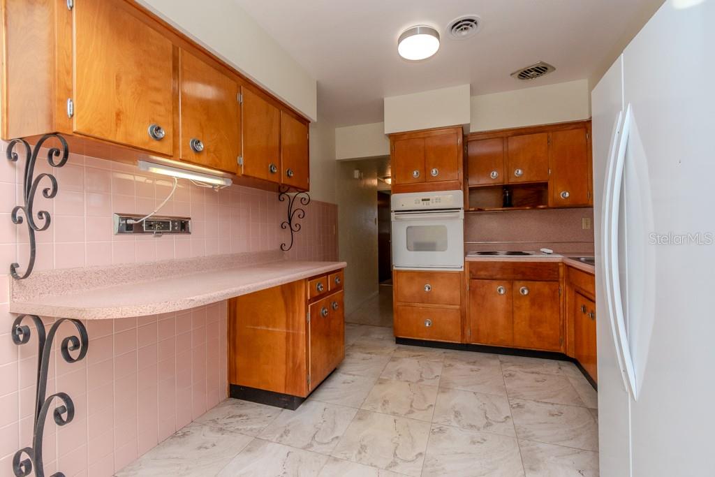 Image 14 of 35 For 5800 21st Avenue S