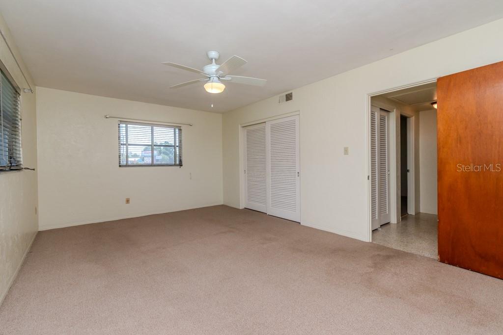 Image 24 of 35 For 5800 21st Avenue S