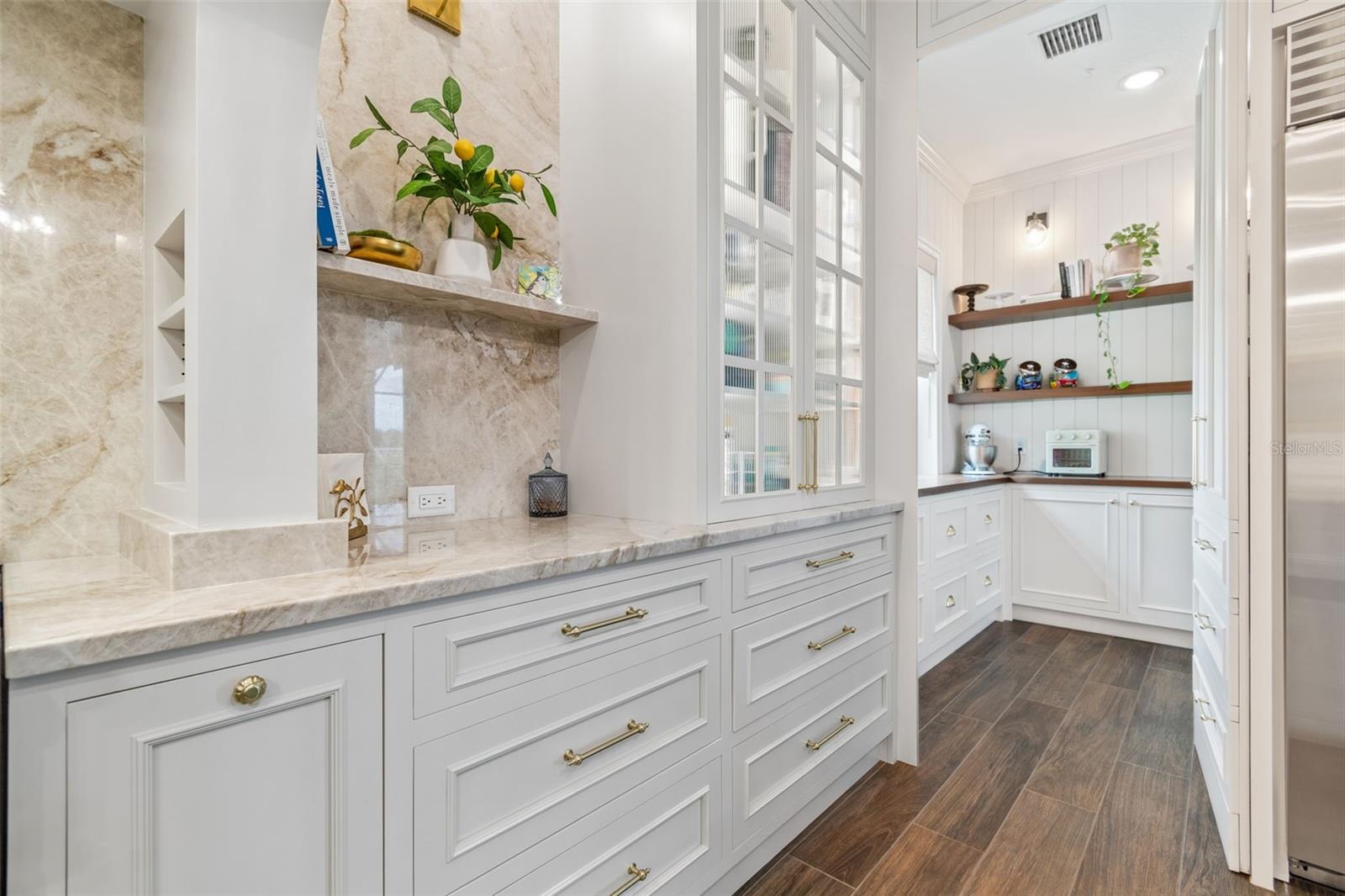 Image 13 of 60 For 8603 Alafia Hills