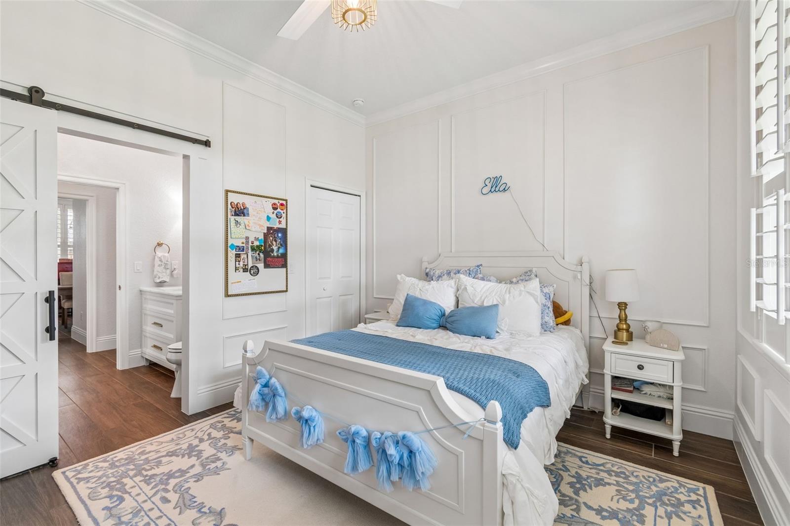 Image 31 of 60 For 8603 Alafia Hills