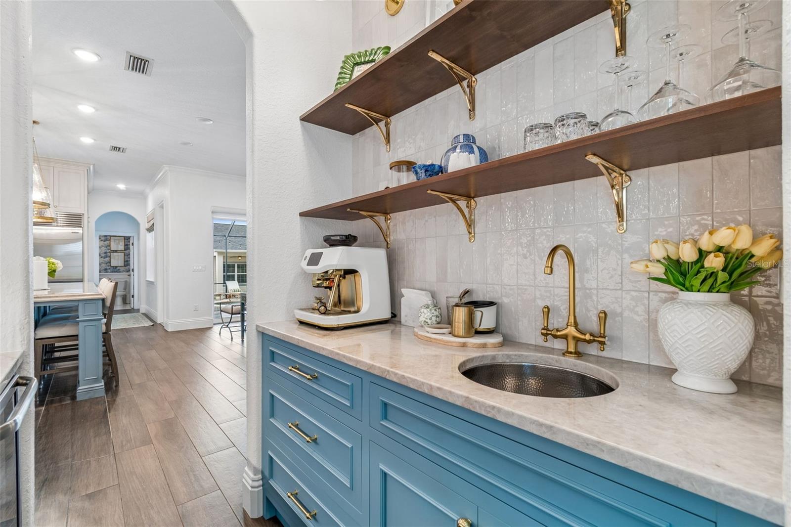 Image 6 of 60 For 8603 Alafia Hills