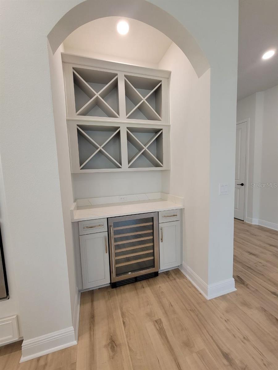 Image 15 of 55 For 7708 Paradiso Drive