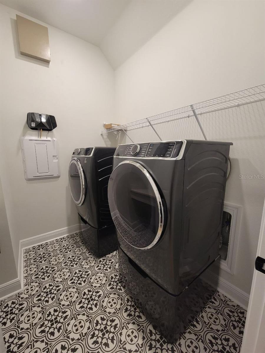 Image 25 of 55 For 7708 Paradiso Drive