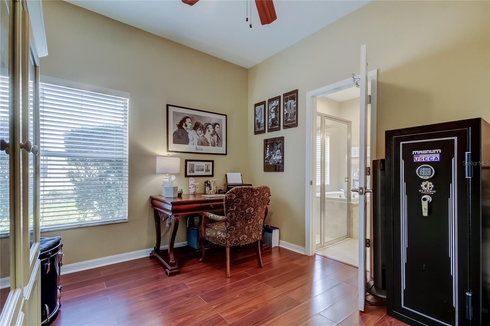 Image 17 of 46 For 11414 Crisfield Place