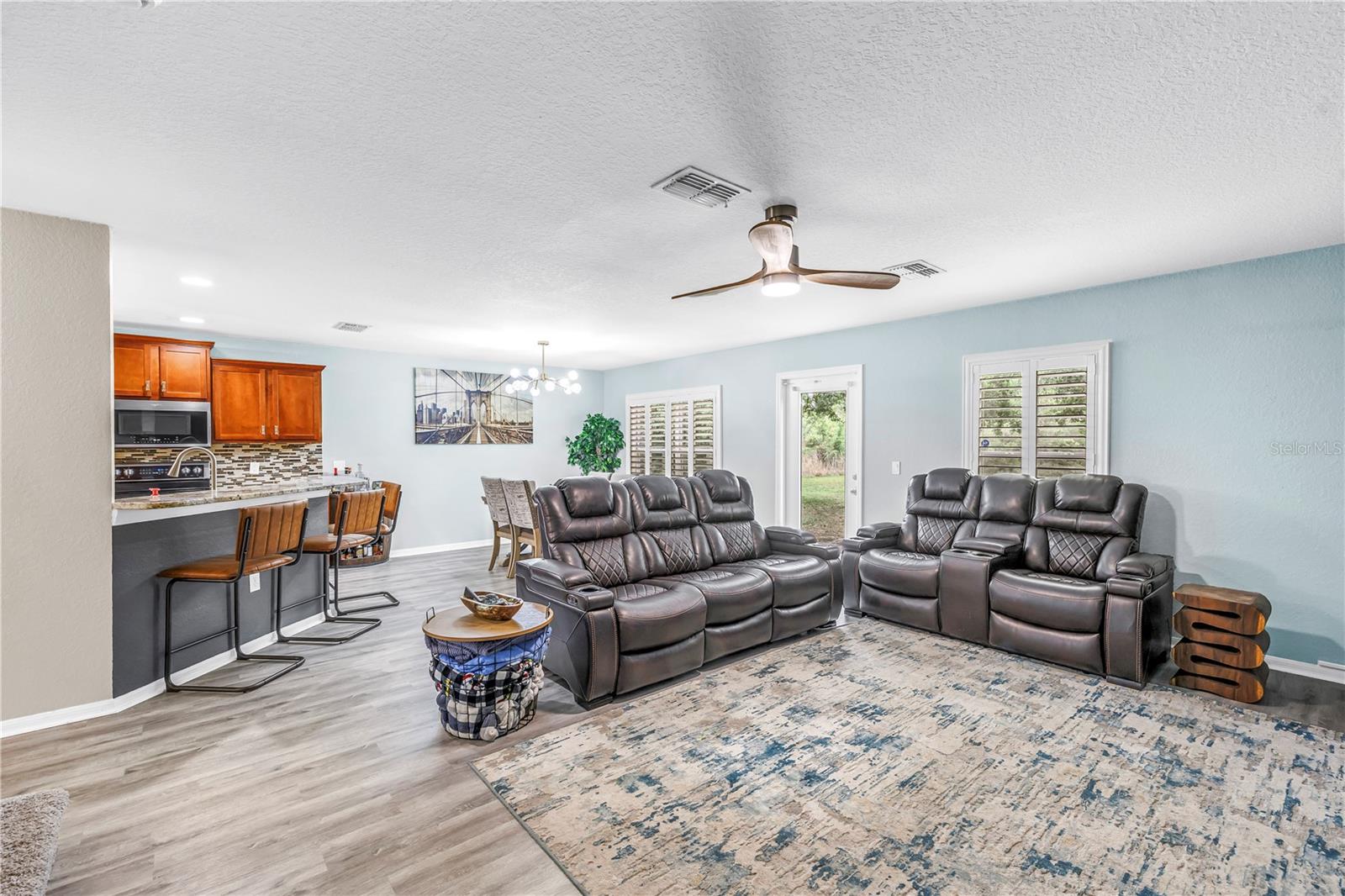 Image 14 of 63 For 9630 Nathaniel Lane