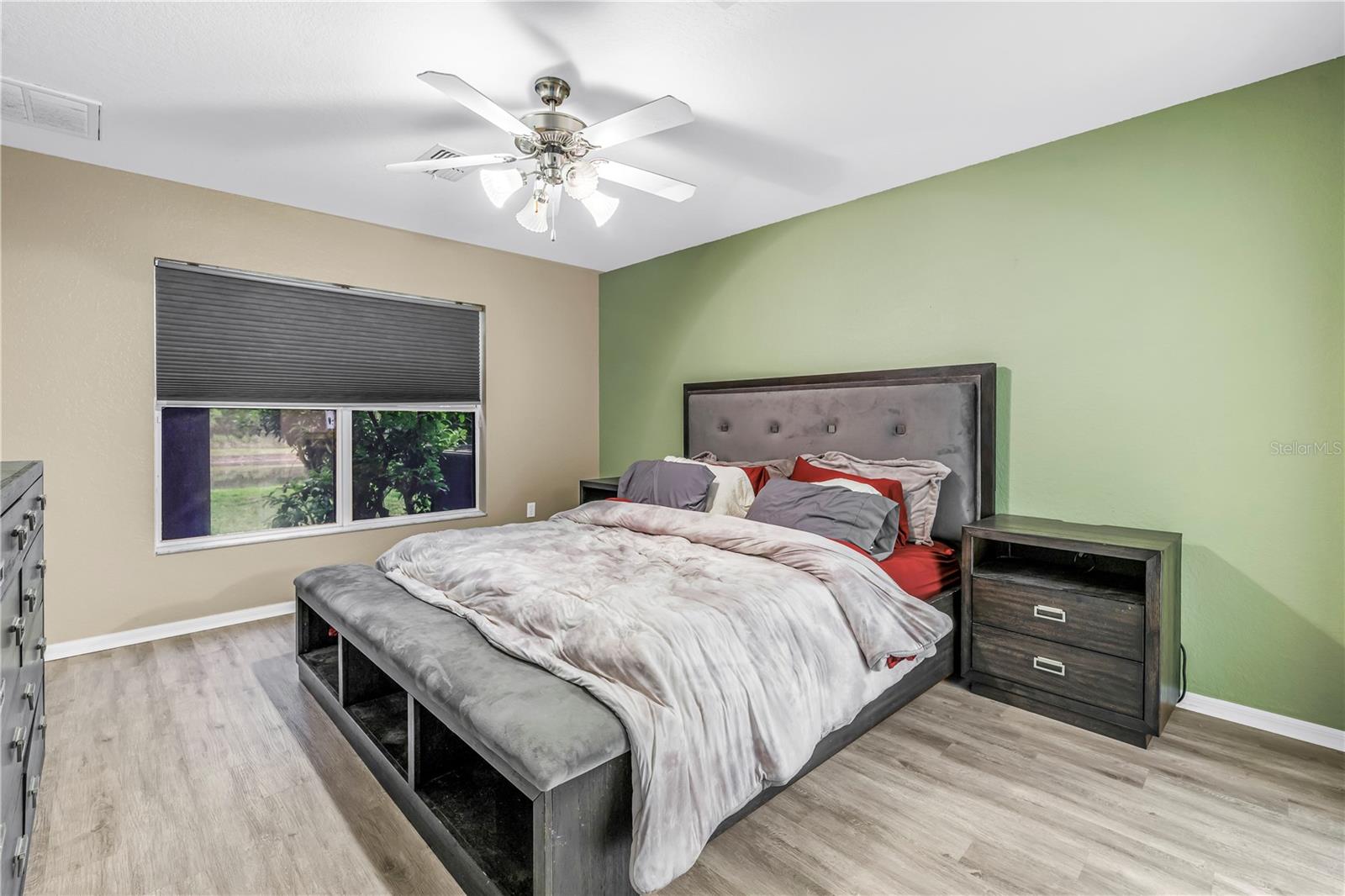 Image 19 of 63 For 9630 Nathaniel Lane