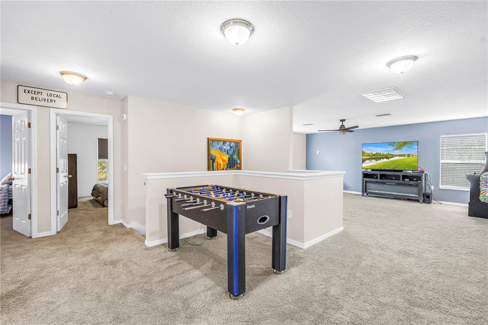 Image 25 of 63 For 9630 Nathaniel Lane