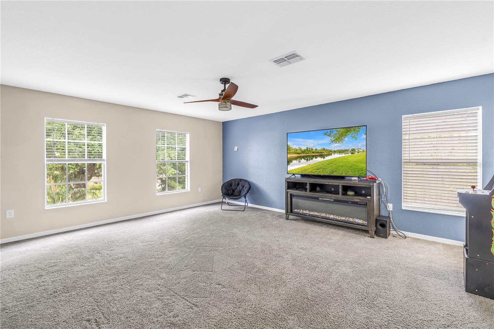 Image 28 of 63 For 9630 Nathaniel Lane