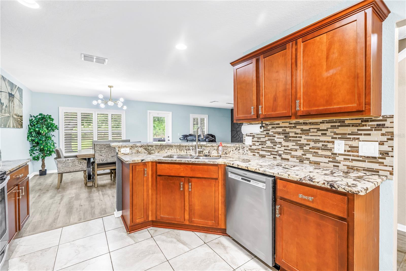 Image 7 of 63 For 9630 Nathaniel Lane