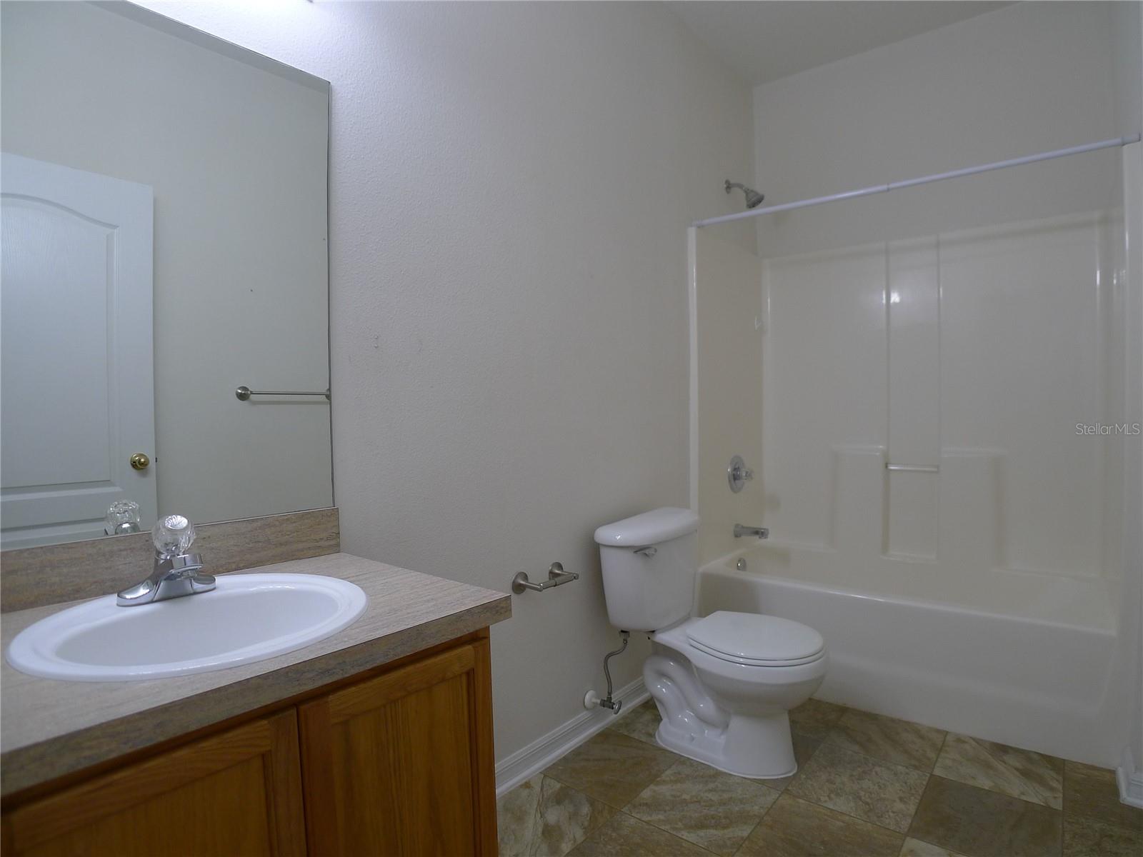 Image 13 of 20 For 6829 Lake Eaglebrooke Drive