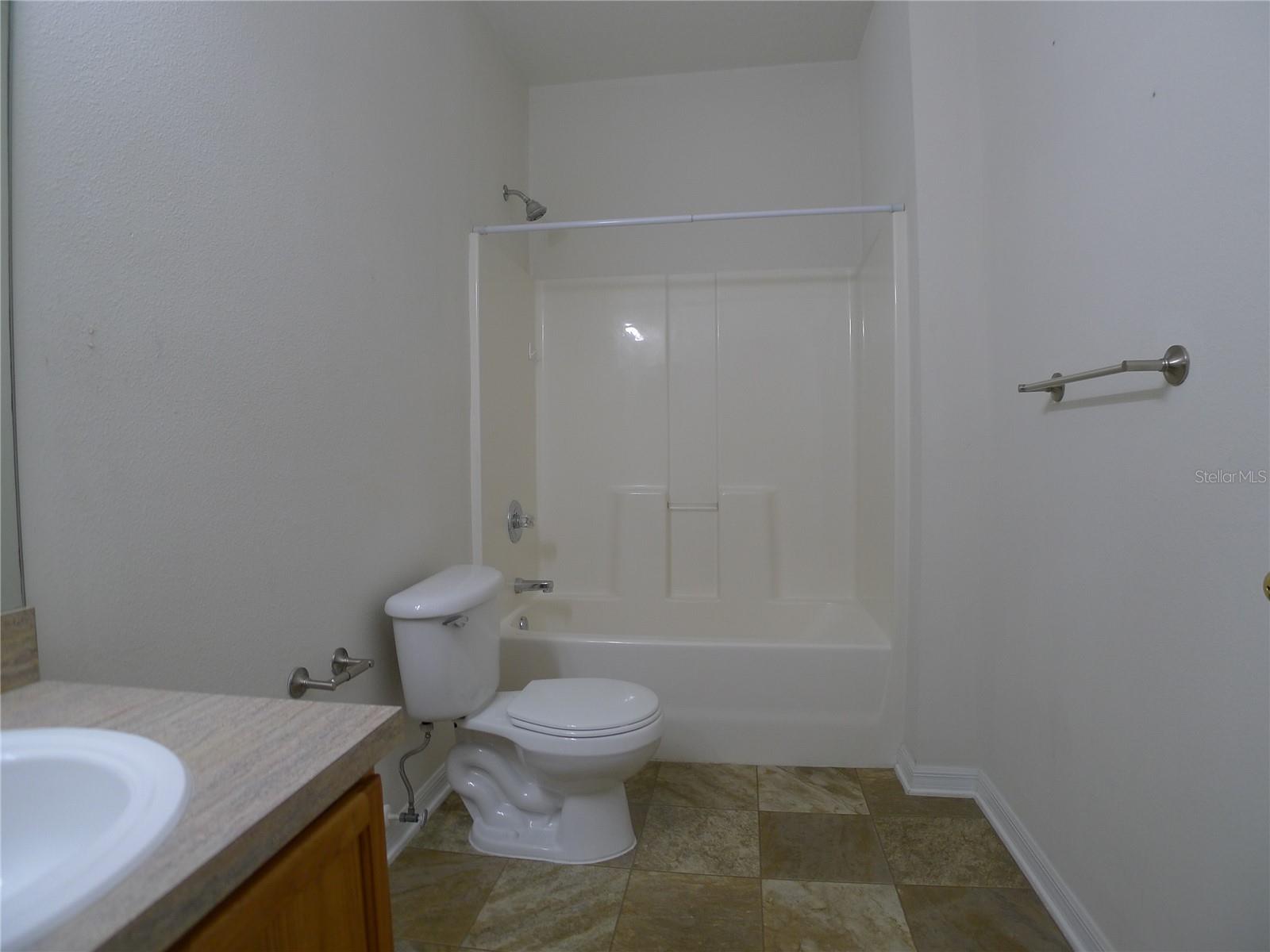 Image 14 of 20 For 6829 Lake Eaglebrooke Drive