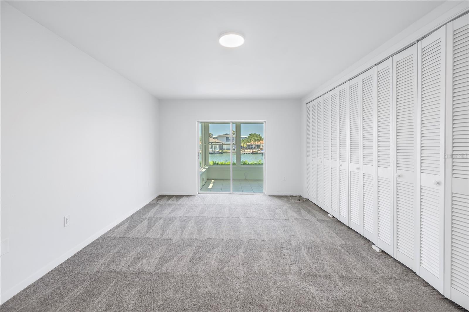 Image 30 of 70 For 270 Skiff Point A5