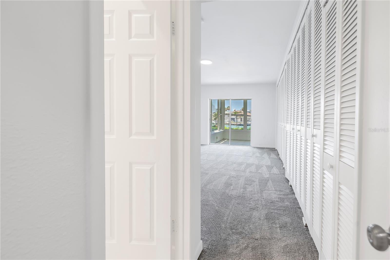 Image 31 of 70 For 270 Skiff Point A5