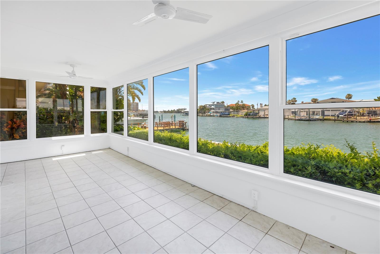 Image 37 of 70 For 270 Skiff Point A5