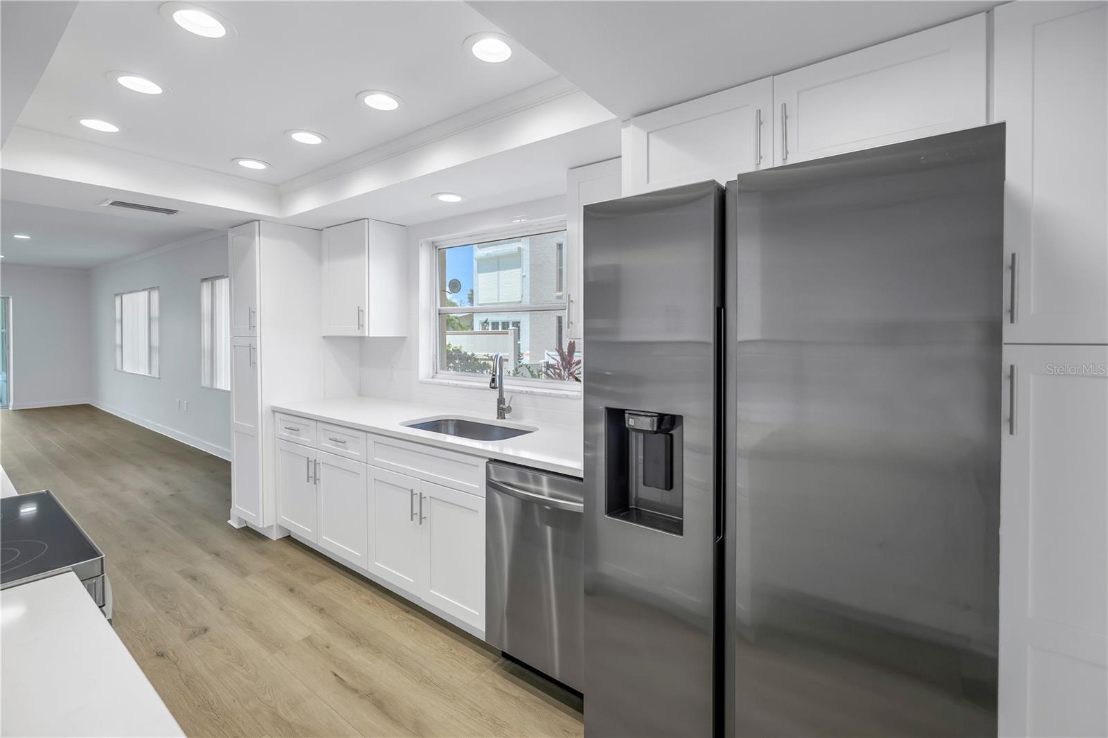 Image 8 of 70 For 270 Skiff Point A5