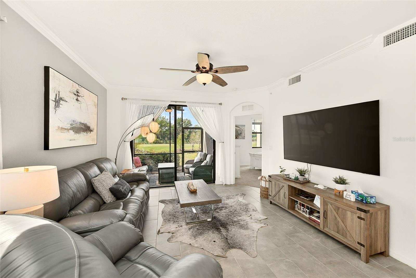 Image 12 of 50 For 18028 Gawthrop Drive 101