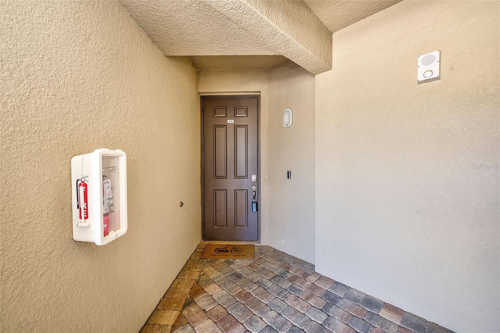 Image 29 of 50 For 18028 Gawthrop Drive 101