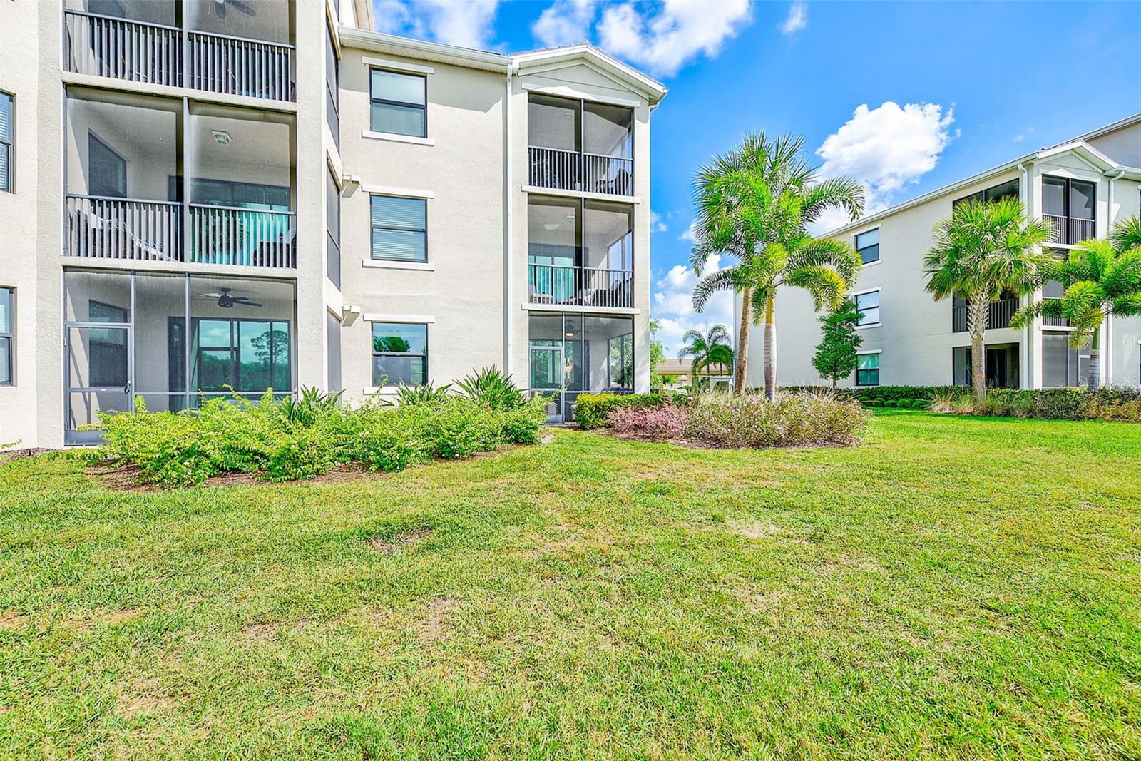 Image 33 of 50 For 18028 Gawthrop Drive 101