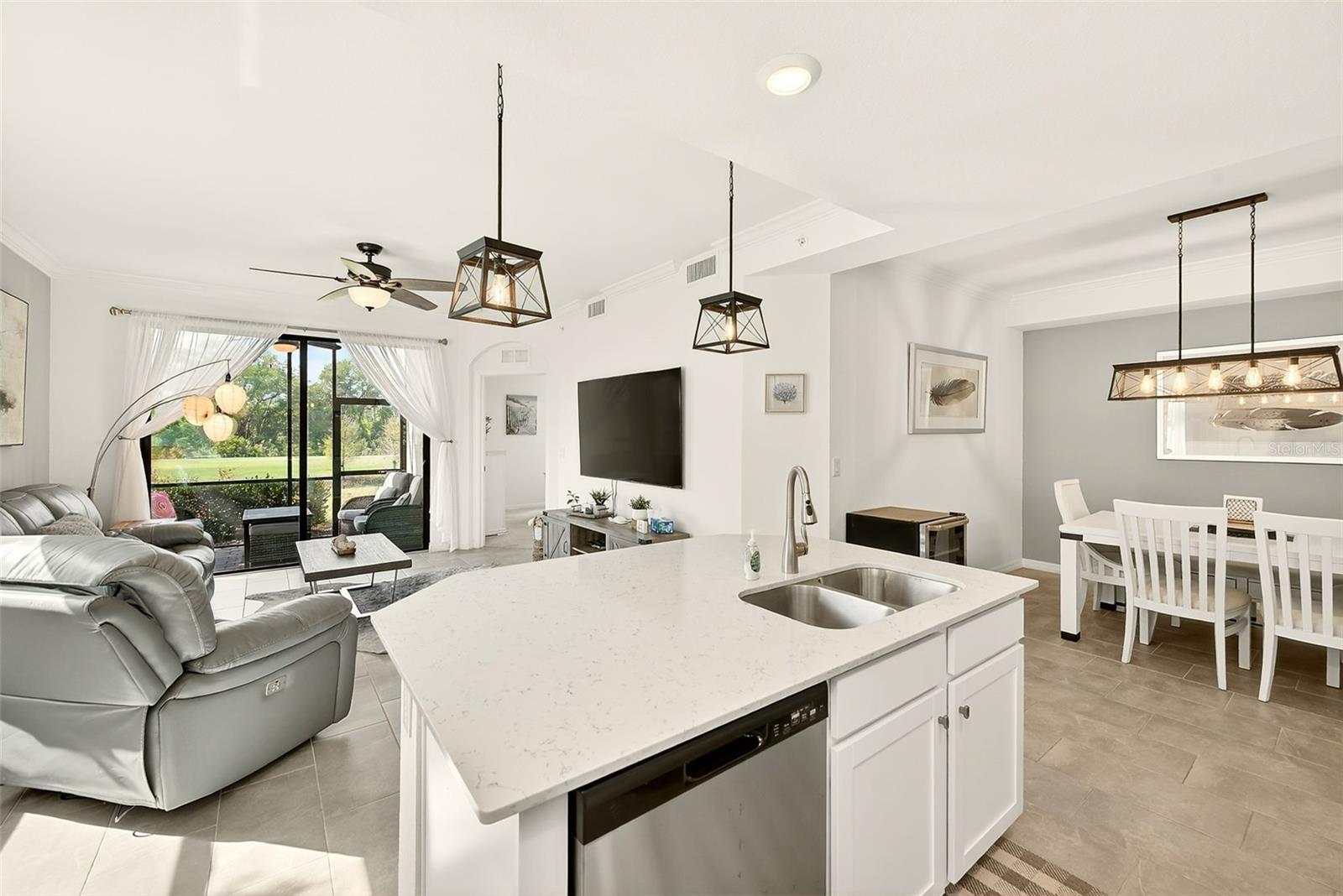 Image 6 of 50 For 18028 Gawthrop Drive 101