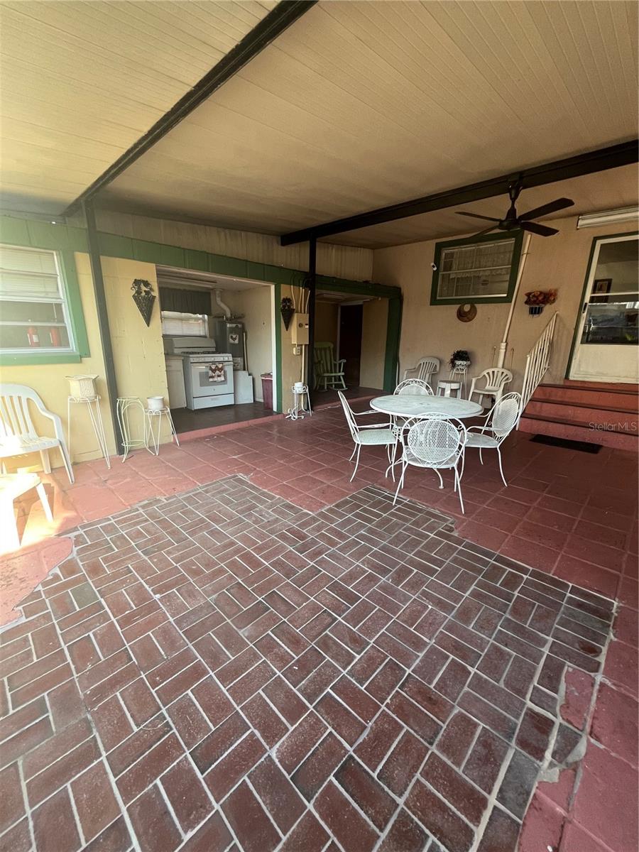 Image 28 of 37 For 2405 Corrine Street