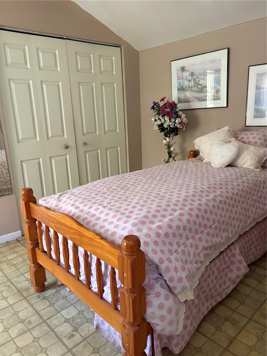 Image 30 of 37 For 2405 Corrine Street