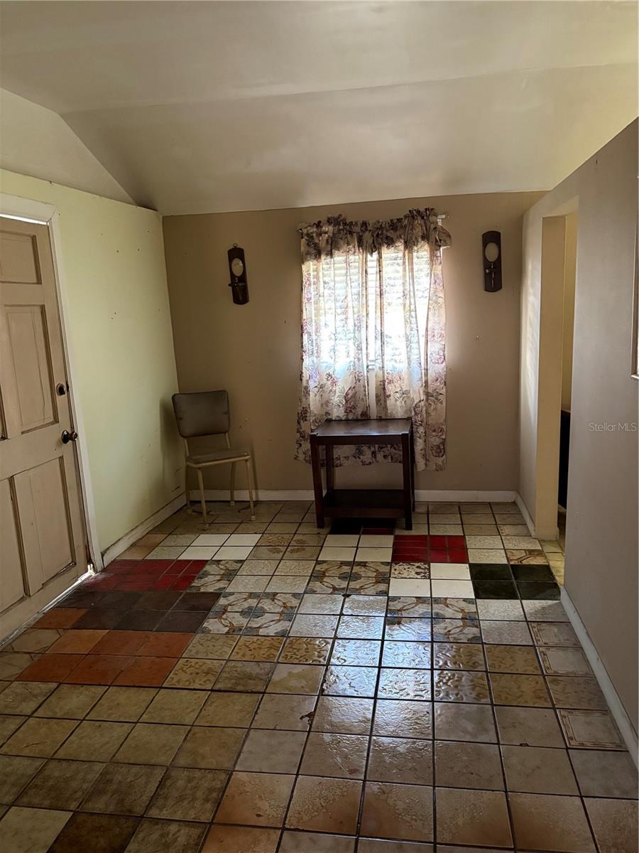 Image 34 of 37 For 2405 Corrine Street