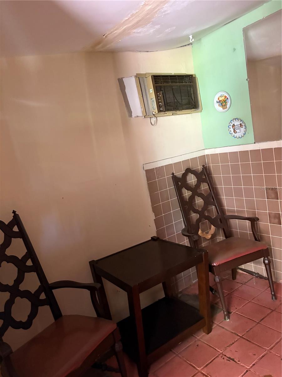 Image 35 of 37 For 2405 Corrine Street