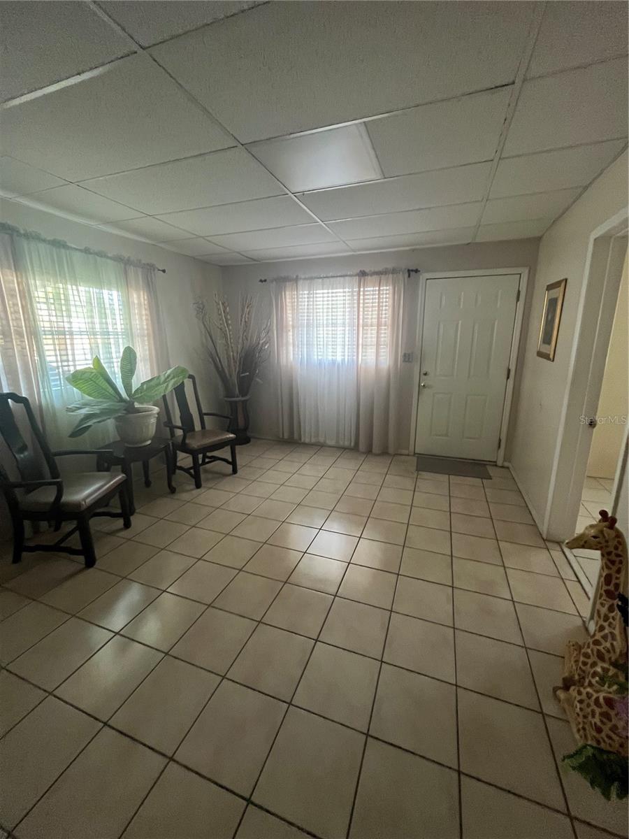 Image 9 of 37 For 2405 Corrine Street