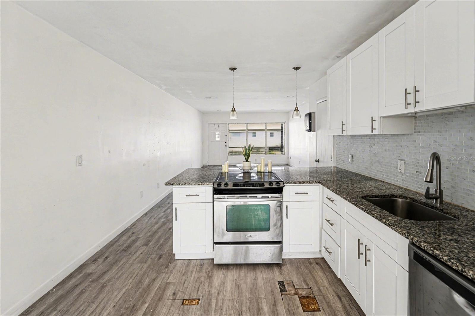 Image 11 of 26 For 4061 55th Way N 1042