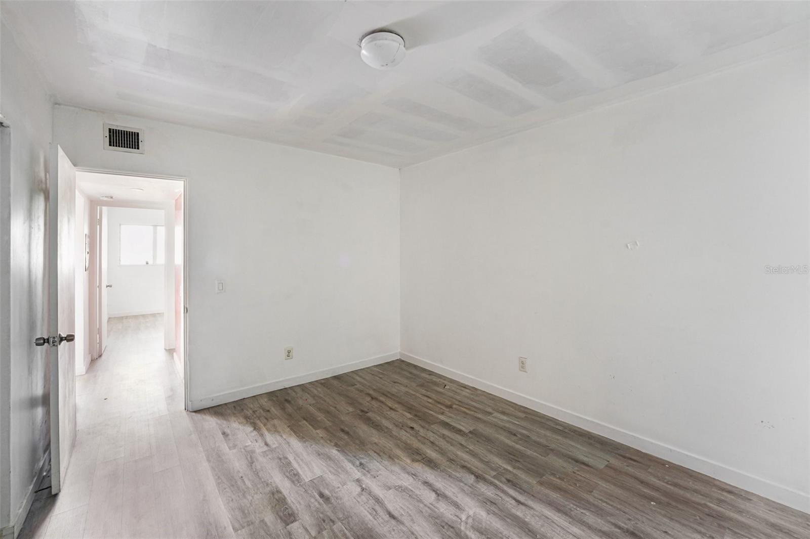 Image 15 of 26 For 4061 55th Way N 1042