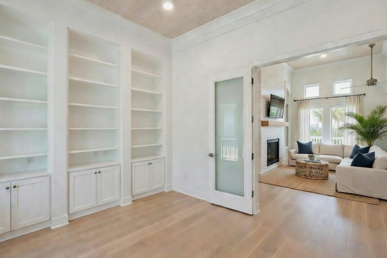 Image 16 of 24 For 8603 Magnolia Street