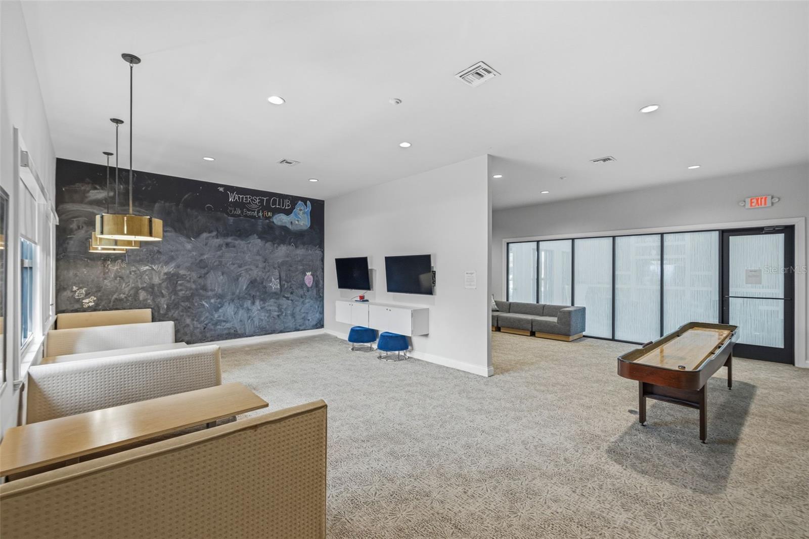 Image 37 of 45 For 5925 Silver Sun Drive