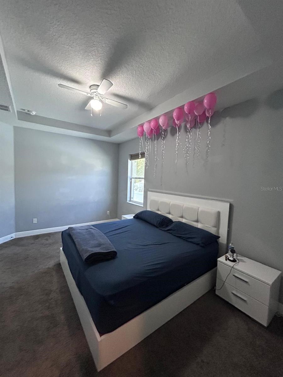 Listing photo id 18 for 5103 18th Avenue