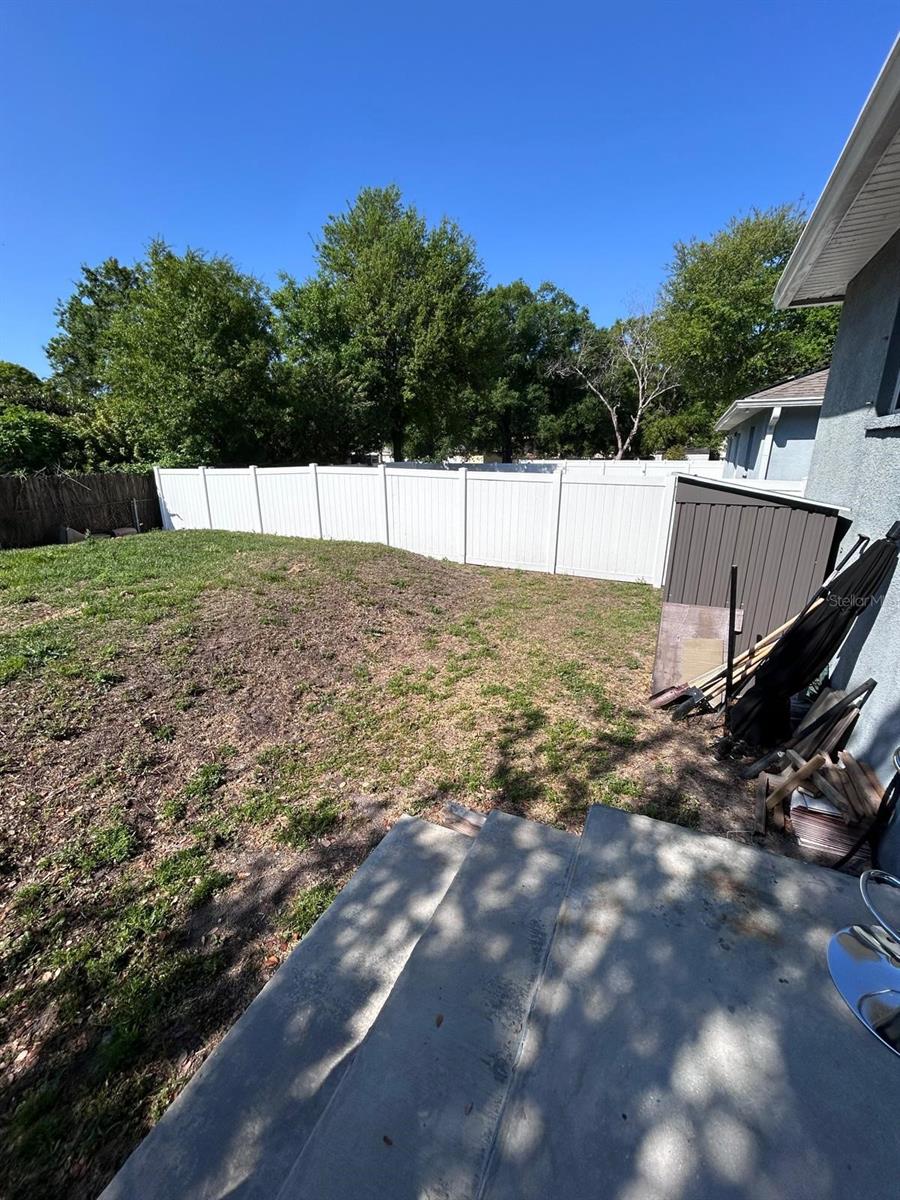 Listing photo id 44 for 5103 18th Avenue