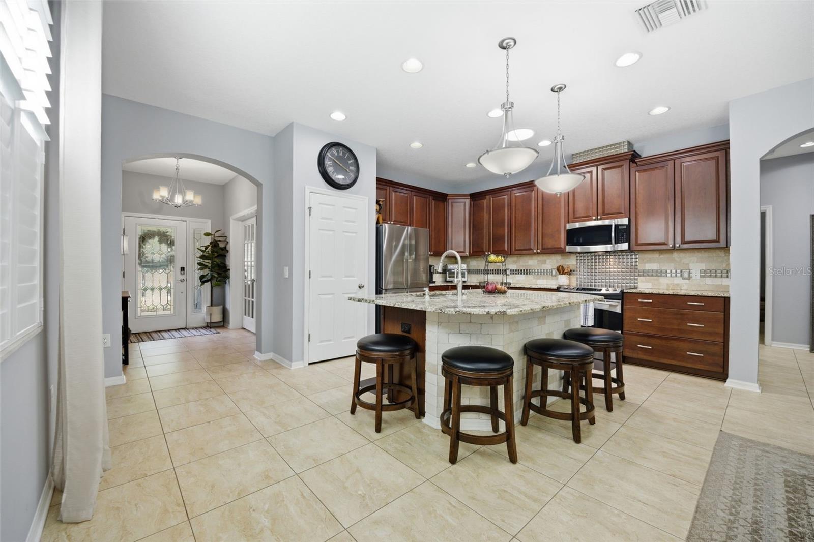 Image 13 of 61 For 11623 Palmetto Pine Street