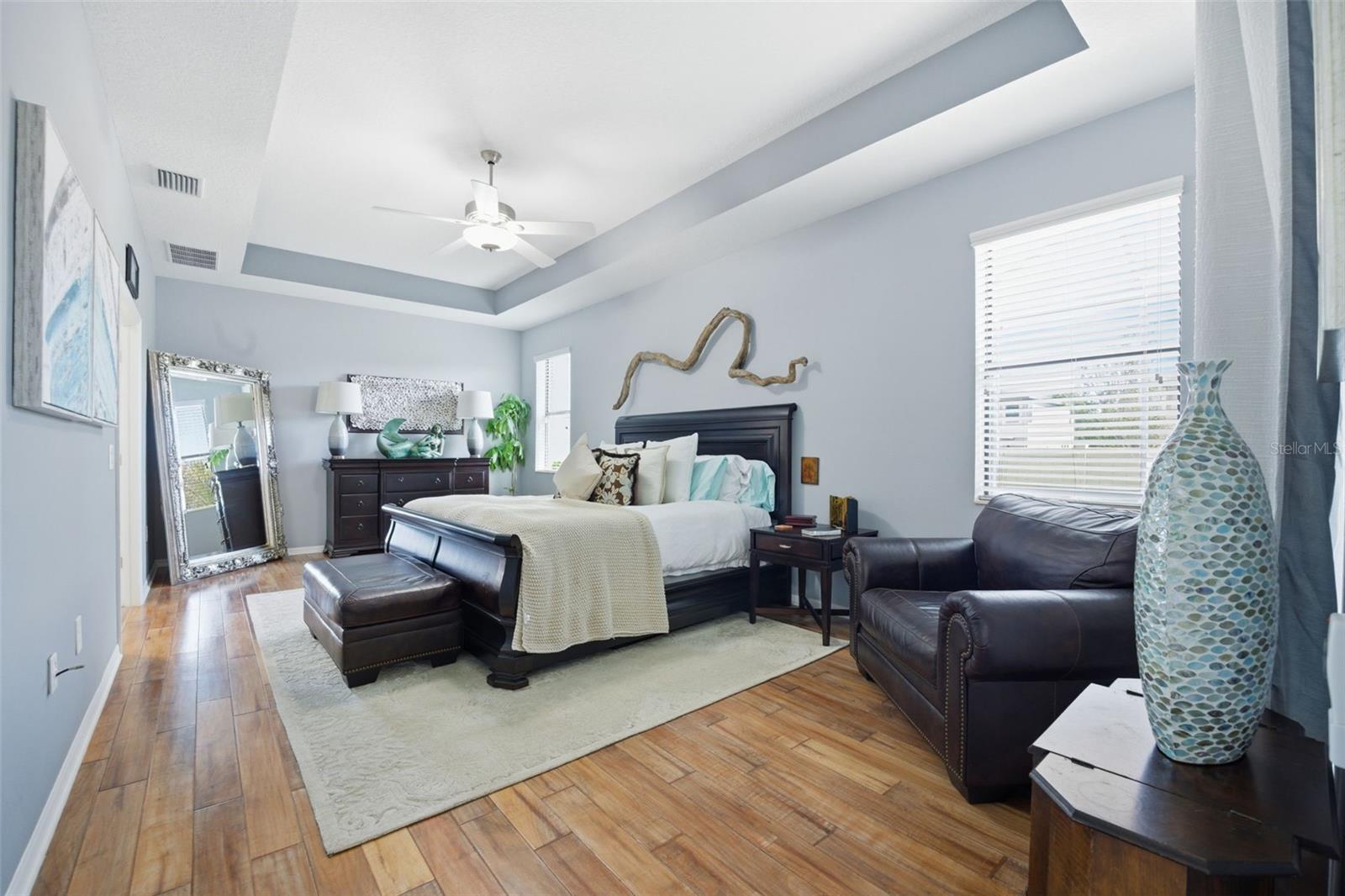 Image 21 of 61 For 11623 Palmetto Pine Street