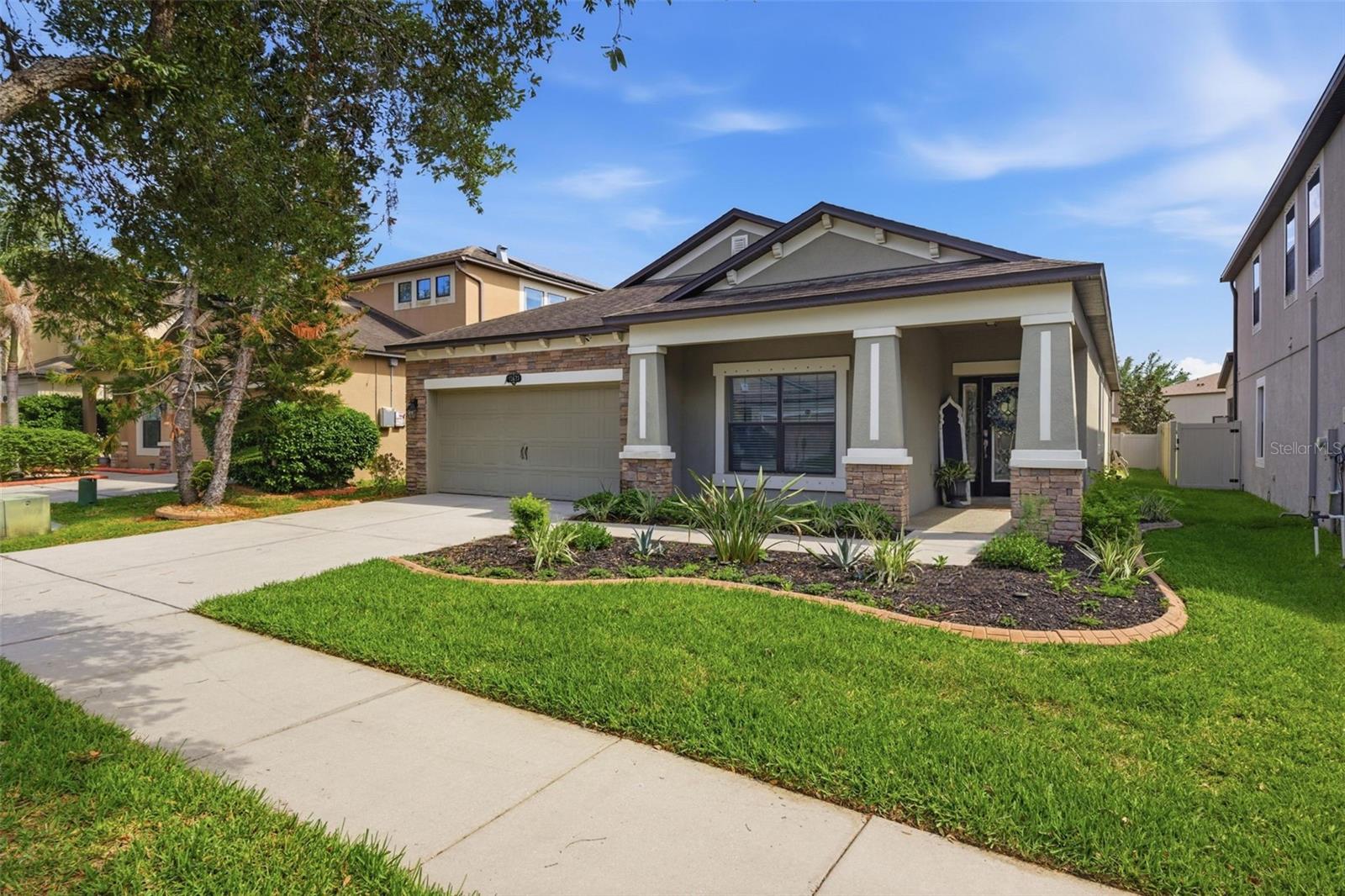 Image 4 of 61 For 11623 Palmetto Pine Street