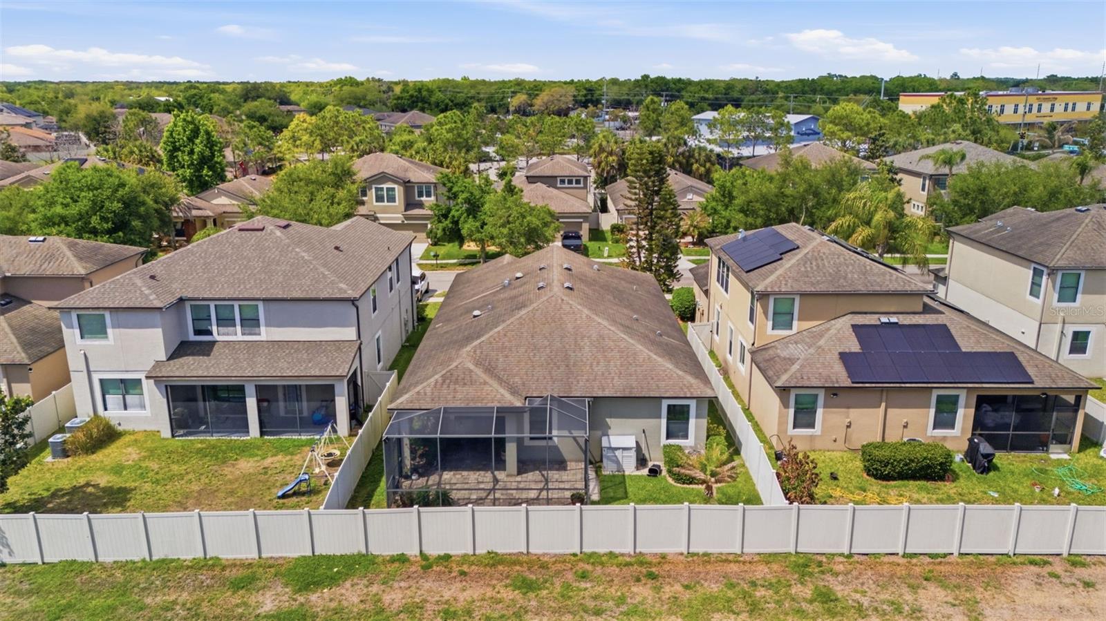 Image 42 of 61 For 11623 Palmetto Pine Street